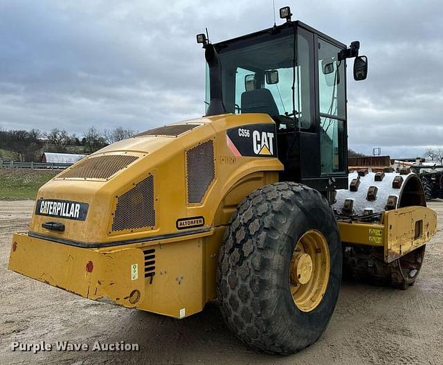 Image of Caterpillar CS56 equipment image 4