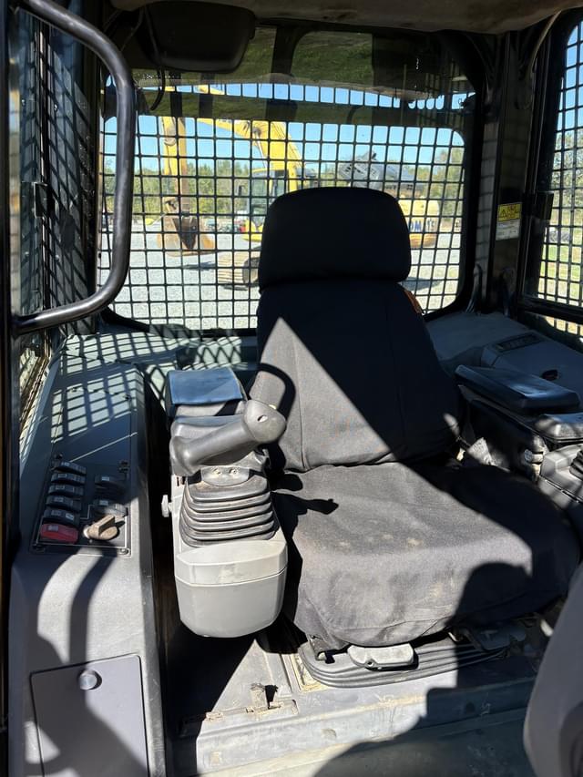 Image of Caterpillar D5K LGP equipment image 2