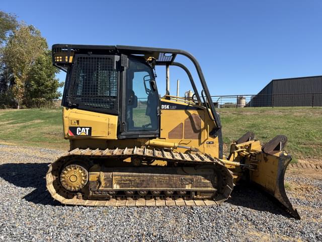 Image of Caterpillar D5K LGP equipment image 4