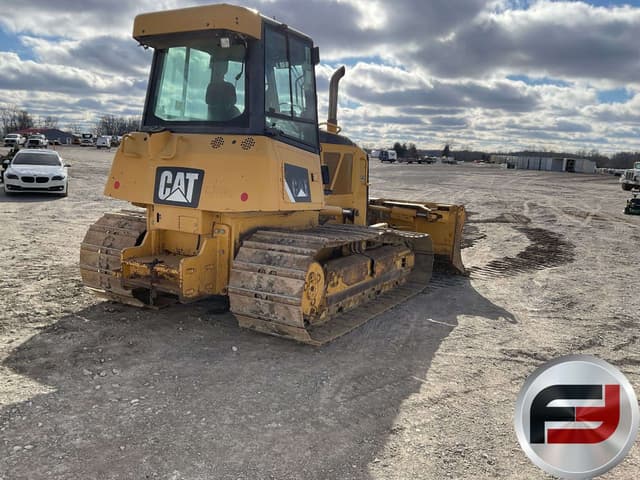 Image of Caterpillar D6K equipment image 4