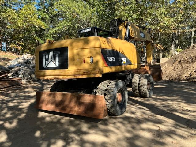 Image of Caterpillar M322D equipment image 4