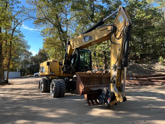 Image of Caterpillar M322D equipment image 2