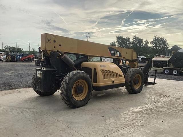 Image of Caterpillar TL943 equipment image 3