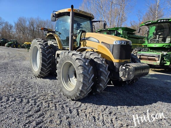 2010 Challenger MT655C Equipment Image0