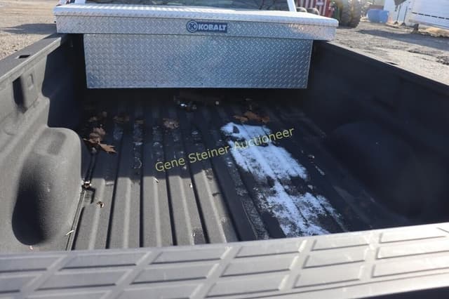 Image of Chevrolet 1500 equipment image 3