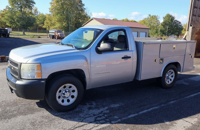 Image of Chevrolet 1500 equipment image 1