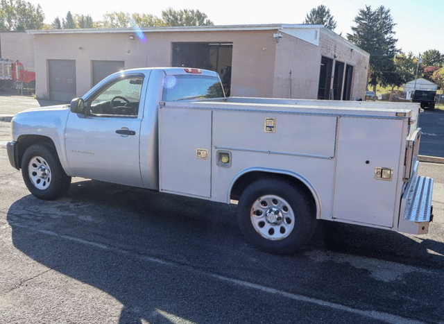 Image of Chevrolet 1500 equipment image 2