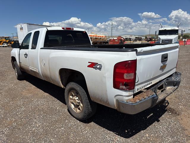 Image of Chevrolet 2500 equipment image 1