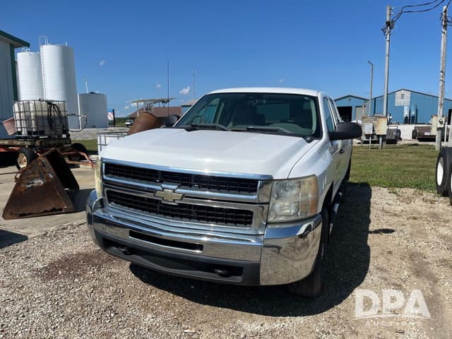 Image of Chevrolet 2500HD equipment image 1