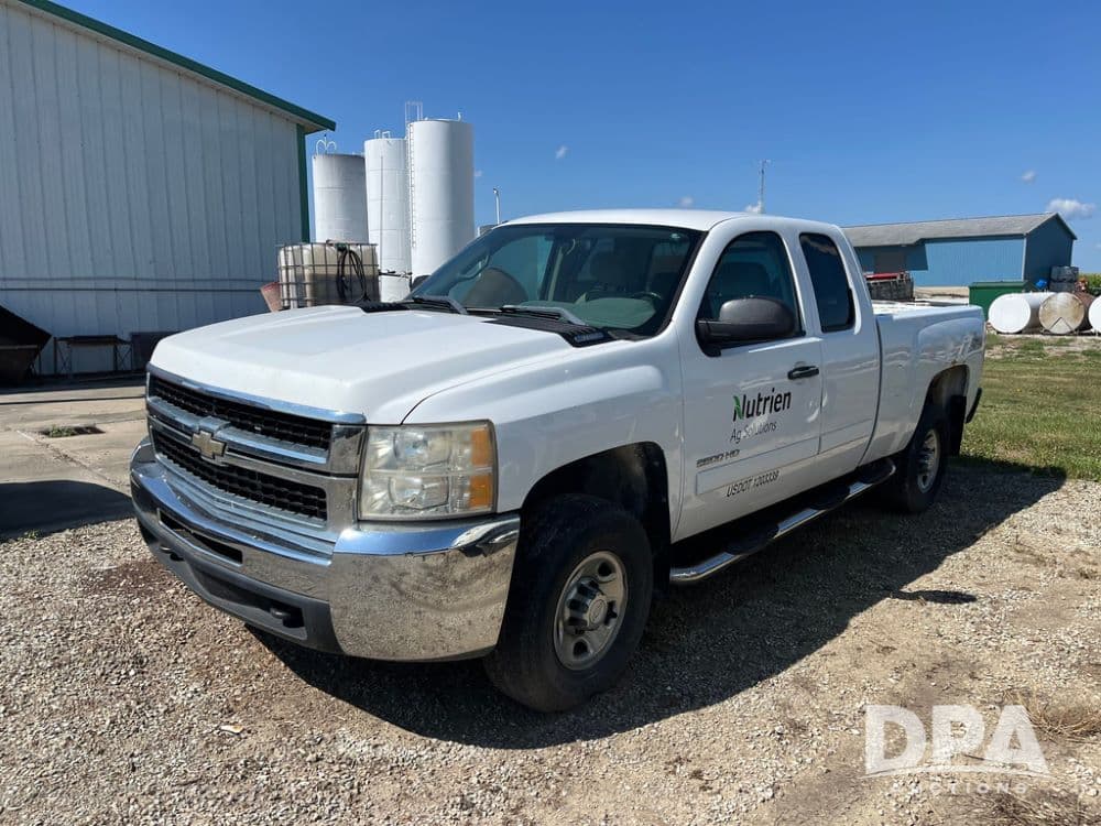 Image of Chevrolet 2500HD Primary image