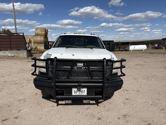 Image of Chevrolet 3500 equipment image 2