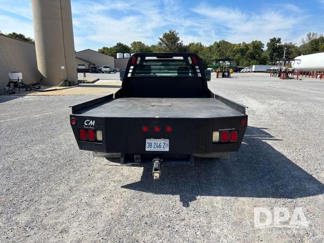 Image of Chevrolet 3500HD equipment image 3