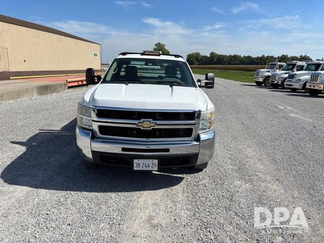 Image of Chevrolet 3500HD equipment image 1