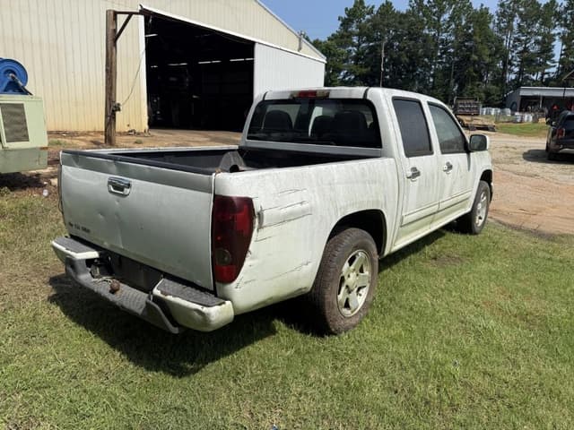 Image of Chevrolet Colorado equipment image 4