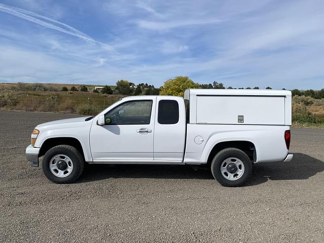 Image of Chevrolet Colorado equipment image 2