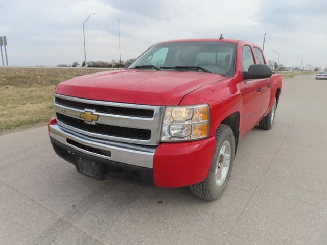 Image of Chevrolet 1500 equipment image 1