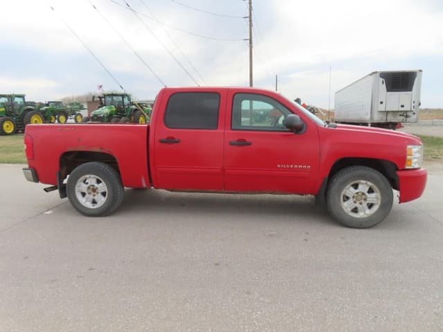 Image of Chevrolet 1500 equipment image 4