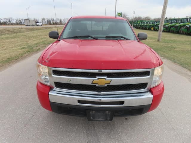 Image of Chevrolet 1500 equipment image 2