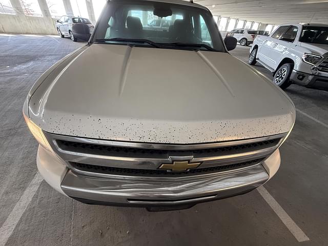 Image of Chevrolet 1500 equipment image 2