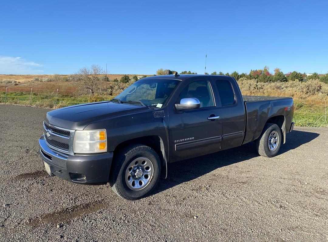 Image of Chevrolet 1500 Primary image