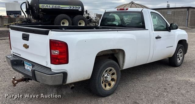 Image of Chevrolet 1500 equipment image 4