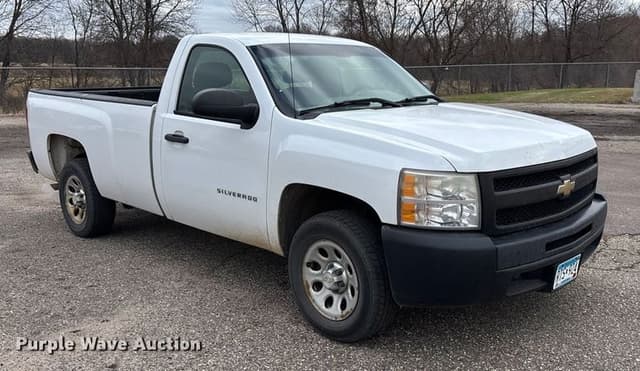 Image of Chevrolet 1500 equipment image 2