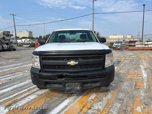 Image of Chevrolet 1500 equipment image 1