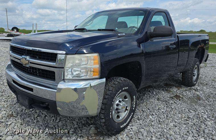 Image of Chevrolet 2500 Primary image