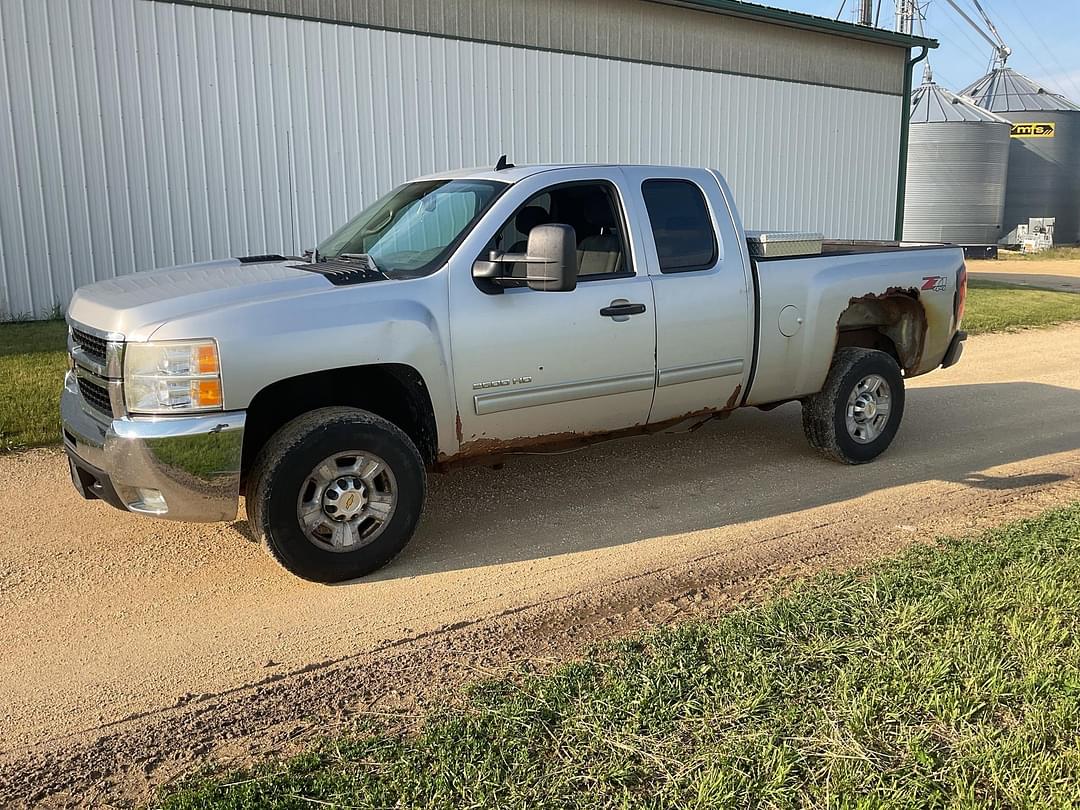 Image of Chevrolet 2500HD Primary image