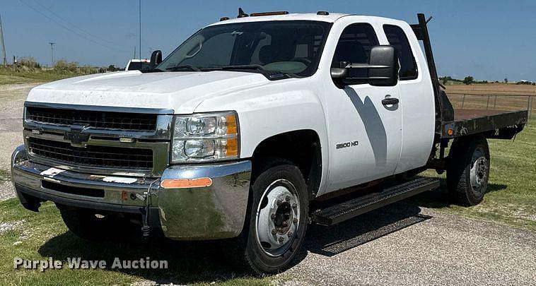 Image of Chevrolet 3500HD Primary image