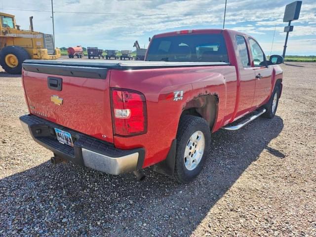 Image of Chevrolet K1500 equipment image 2