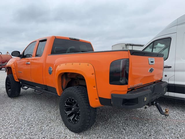 Image of Chevrolet 1500 equipment image 4