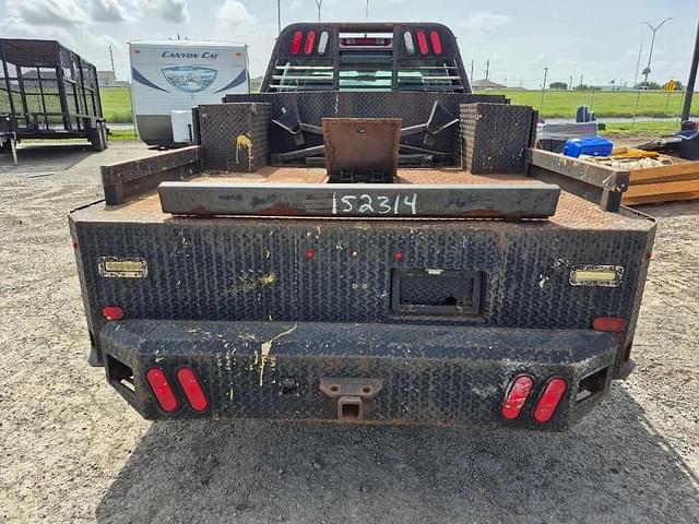 Image of Chevrolet Silverado equipment image 4