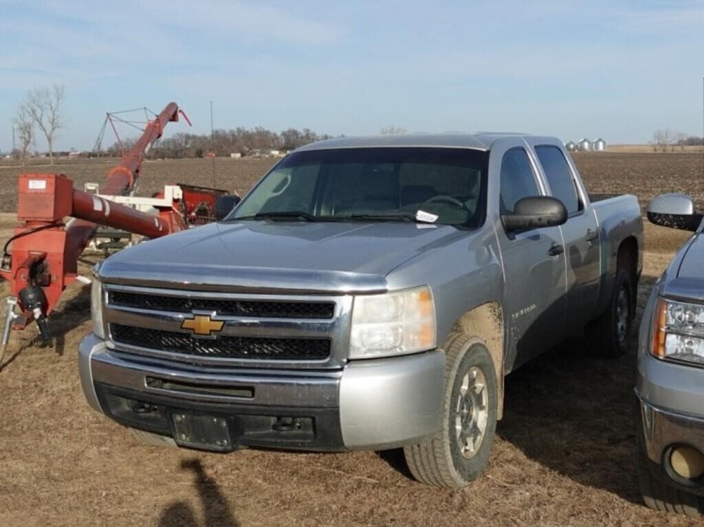 Image of Chevrolet 1500 Primary image