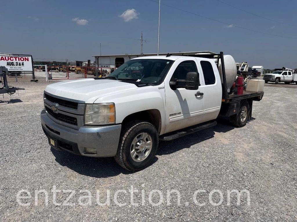 2010 Chevrolet 2500HD Equipment Image0