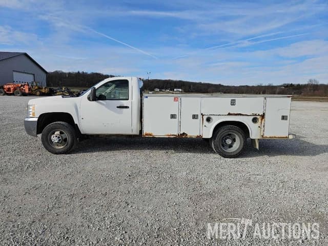 Image of Chevrolet 3500HD equipment image 1