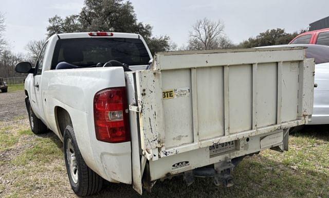 Image of Chevrolet 1500 equipment image 3