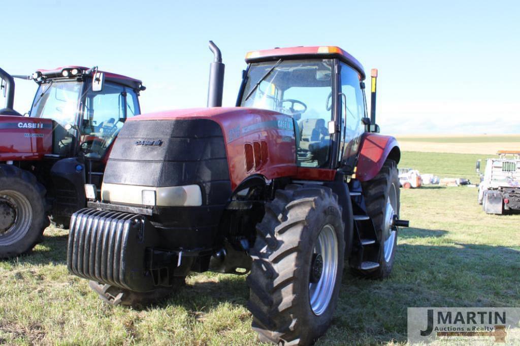 Image of Case IH Magnum 215 Primary image