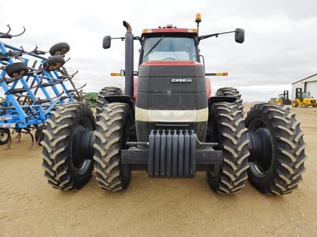 Image of Case IH Magnum 275 equipment image 4
