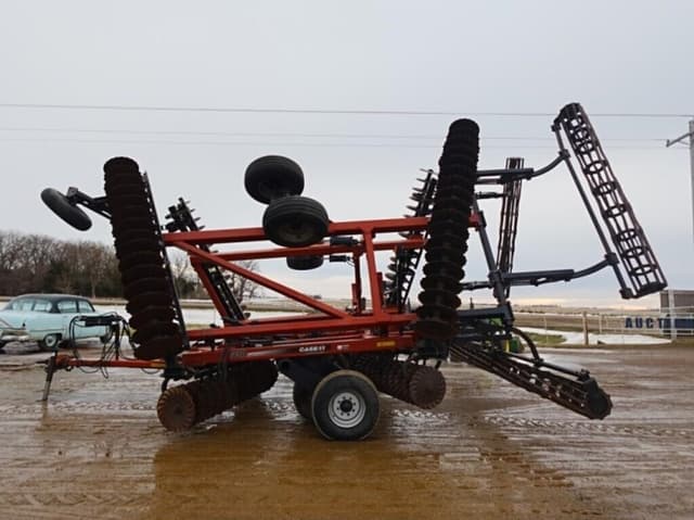 Image of Case IH 330 Turbo Till equipment image 3