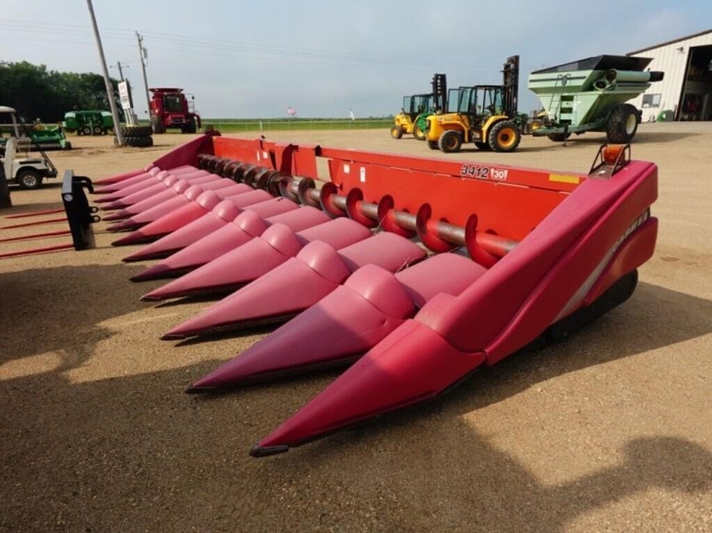 2010 Case IH 3412 Equipment Image0