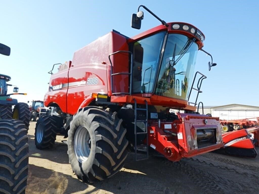 2010 Case IH 5088 Equipment Image0
