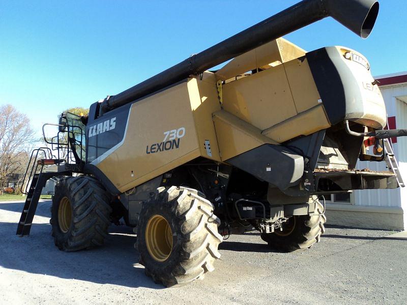 Main image CLAAS Lexion 730 1
