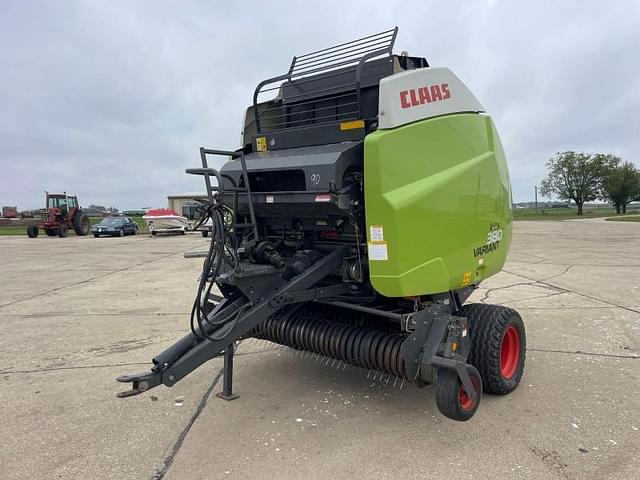 Image of CLAAS Variant 380 equipment image 1
