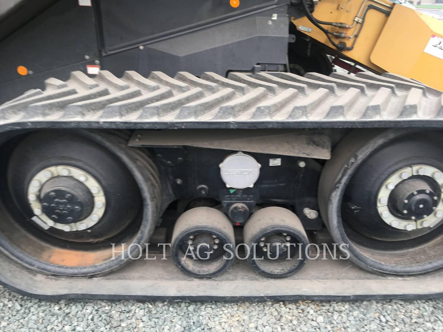 Main image CLAAS Lexion 585R 8
