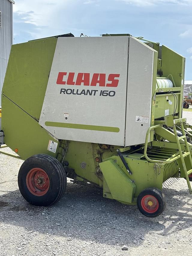 Image of CLAAS Rollant 160 equipment image 1