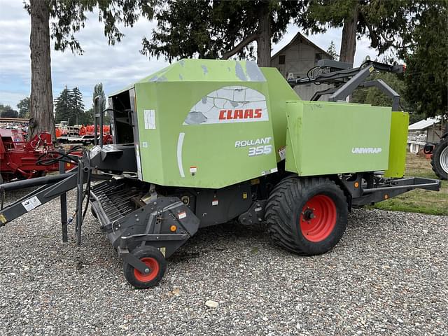 Image of CLAAS Rollant 355 equipment image 2