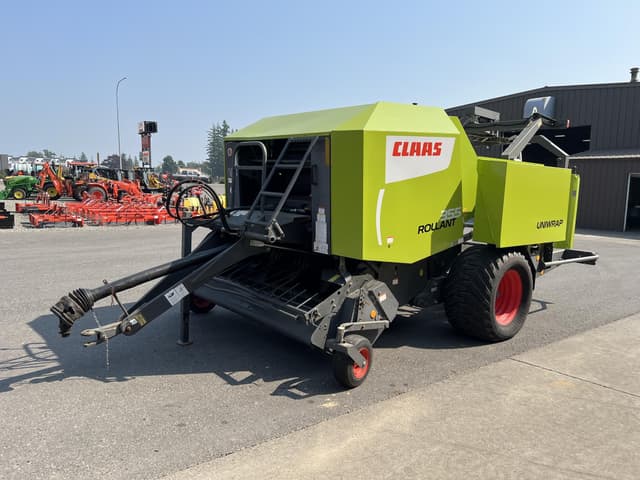 Image of CLAAS Rollant 355 equipment image 1