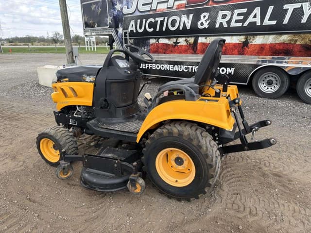 Image of Cub Cadet SC2400 equipment image 3