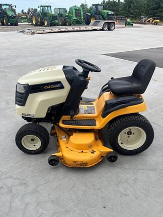 Image of Cub Cadet SLTX1054 equipment image 3